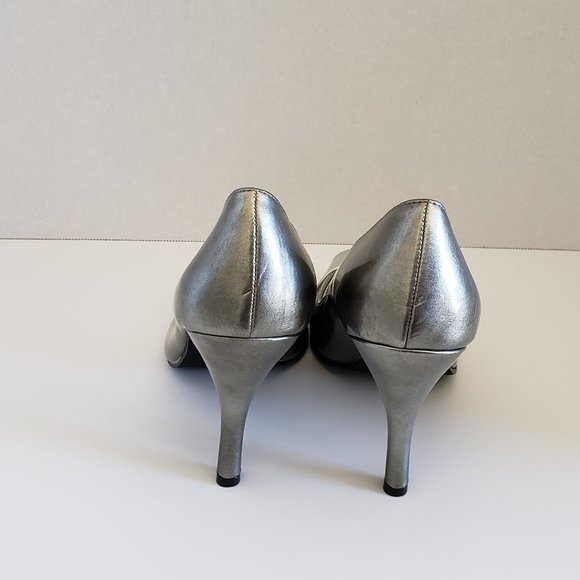 Silver on pewter Rampage MYSTIC Stiletto - Picture 3 of 11